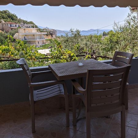 Ohanaa Apartament Sarandë エクステリア 写真