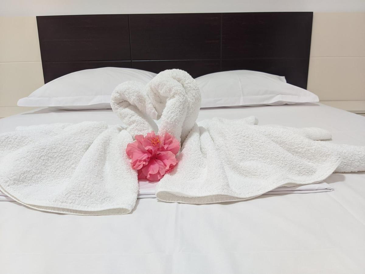 Ohanaa Apartament Sarandë エクステリア 写真